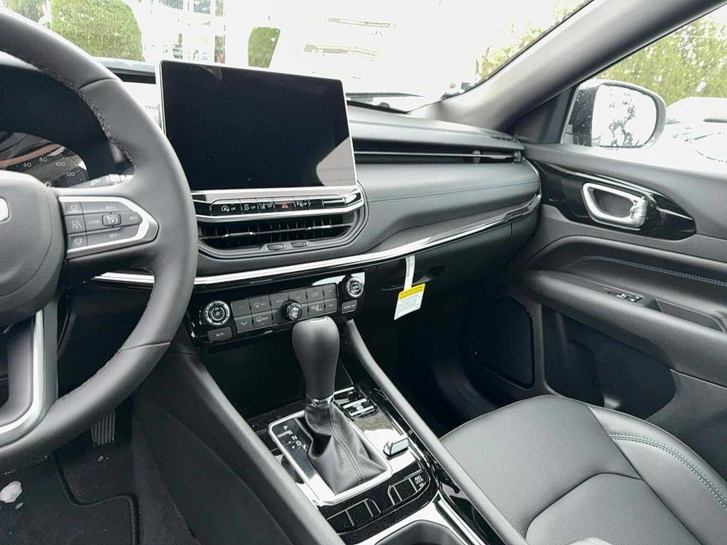 new 2026 Jeep Compass car, priced at $37,105