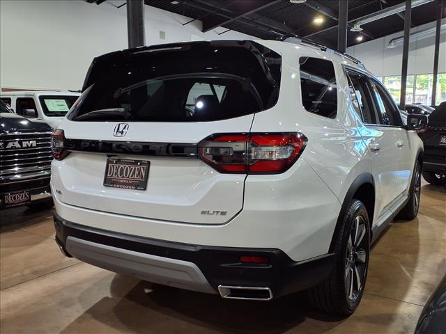 used 2023 Honda Pilot car, priced at $46,594