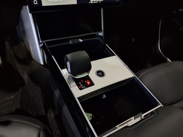 used 2025 Land Rover Range Rover car, priced at $121,900