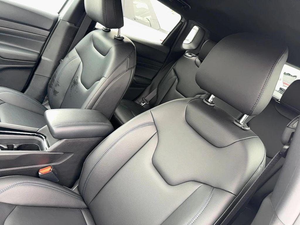 new 2026 Jeep Compass car, priced at $37,700