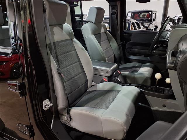 used 2009 Jeep Wrangler Unlimited car, priced at $18,995