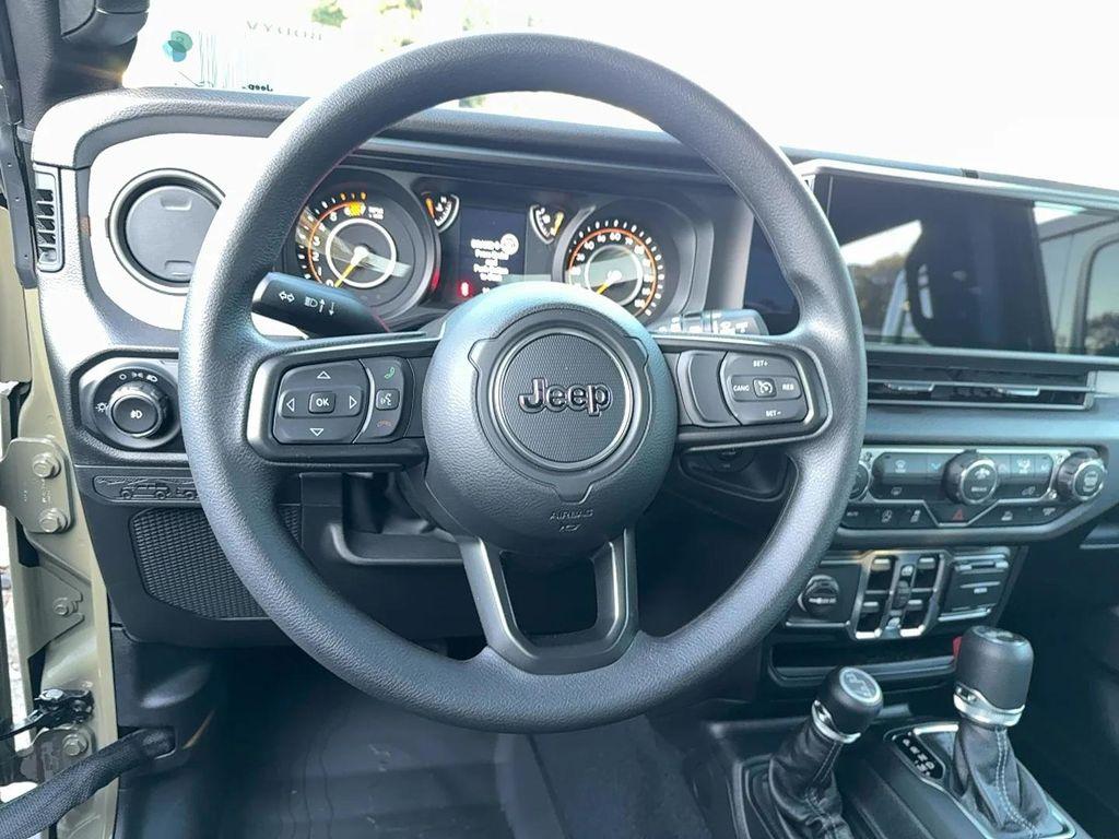 new 2026 Jeep Wrangler car, priced at $45,900