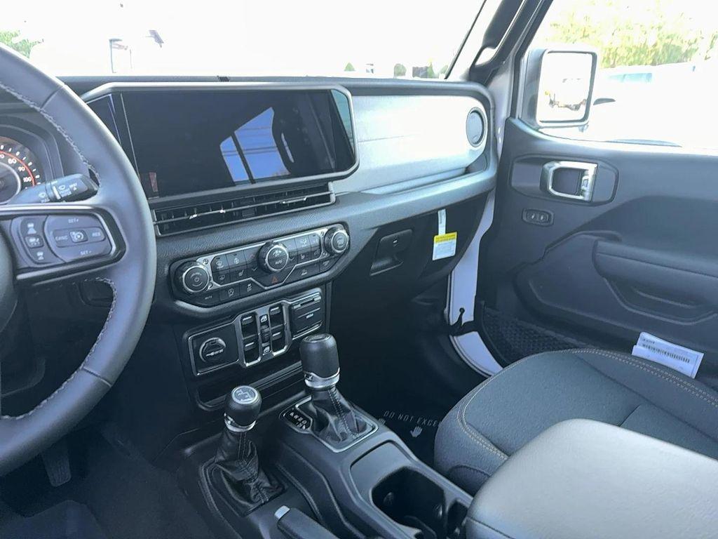 new 2026 Jeep Gladiator car, priced at $54,595