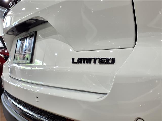used 2023 Jeep Grand Cherokee car, priced at $37,234