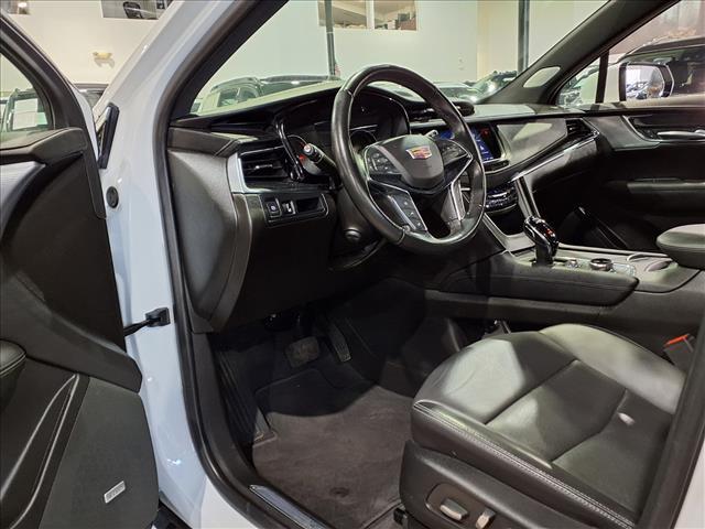 used 2023 Cadillac XT5 car, priced at $34,900