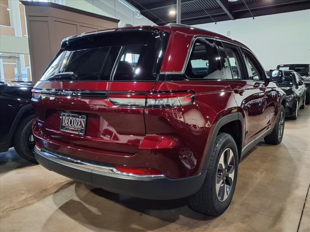 used 2023 Jeep Grand Cherokee car, priced at $27,900