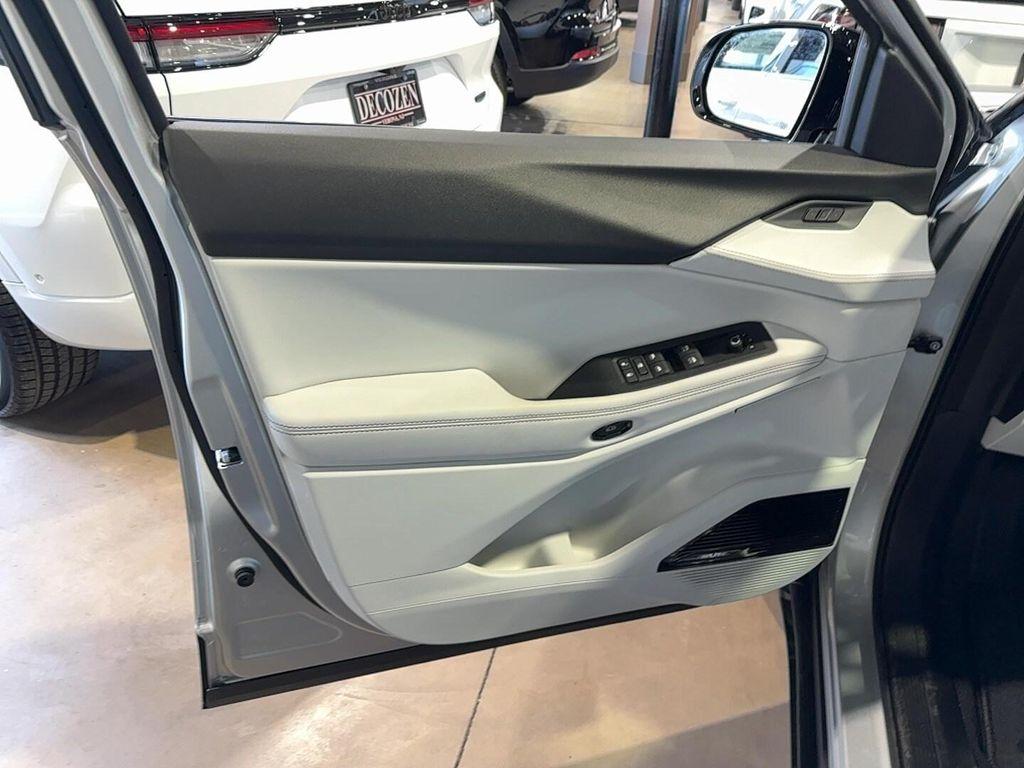 new 2026 Jeep Cherokee car, priced at $46,810