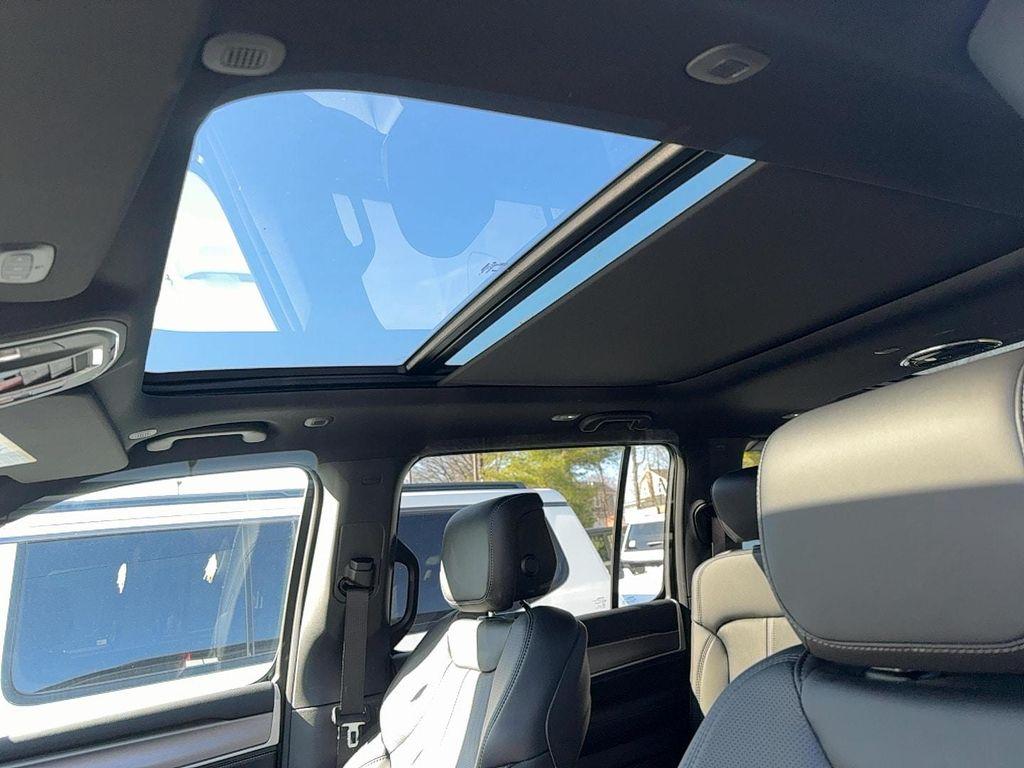 new 2026 Jeep Grand Wagoneer car, priced at $76,080