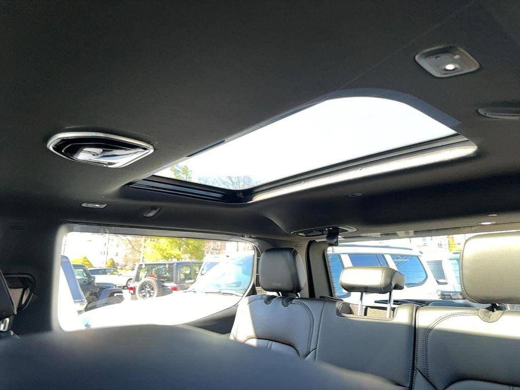 new 2026 Jeep Grand Wagoneer car, priced at $76,080