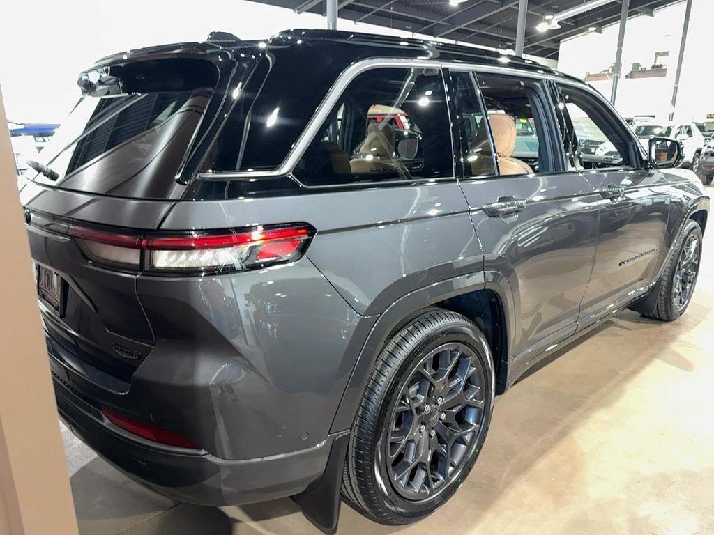 new 2026 Jeep Grand Cherokee car, priced at $66,530