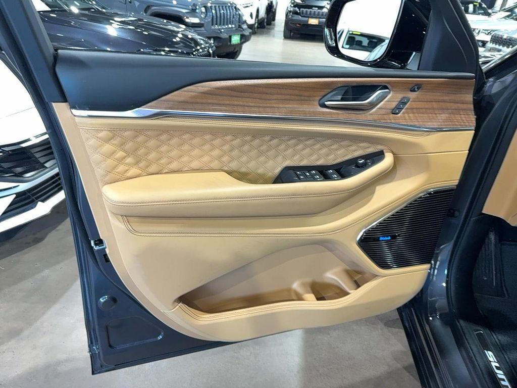 new 2026 Jeep Grand Cherokee car, priced at $66,530