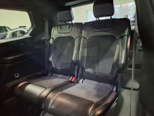 used 2024 Jeep Grand Cherokee L car, priced at $28,900