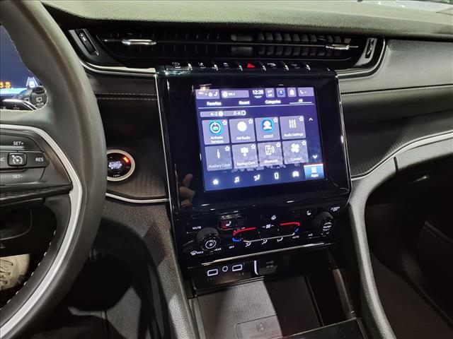 used 2024 Jeep Grand Cherokee L car, priced at $28,900