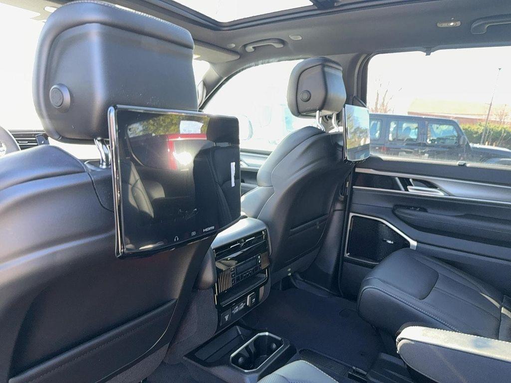 new 2026 Jeep Grand Wagoneer car, priced at $84,455