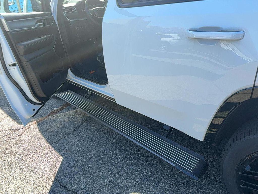 new 2026 Jeep Grand Wagoneer car, priced at $84,455