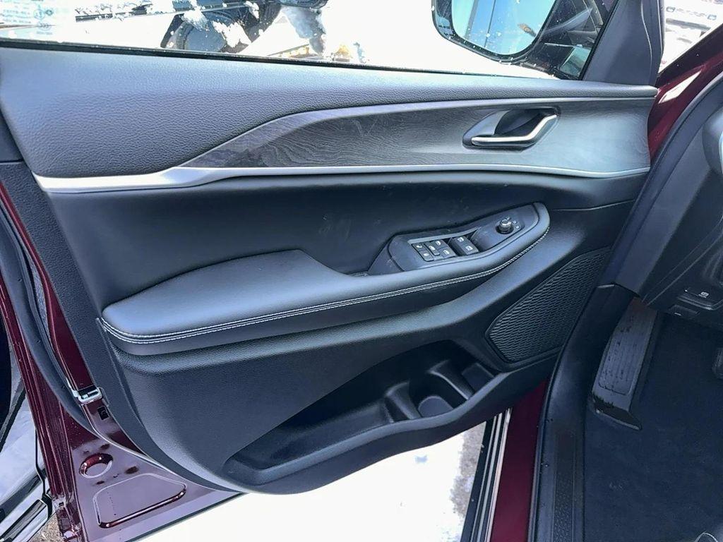 new 2026 Jeep Grand Cherokee car, priced at $48,155