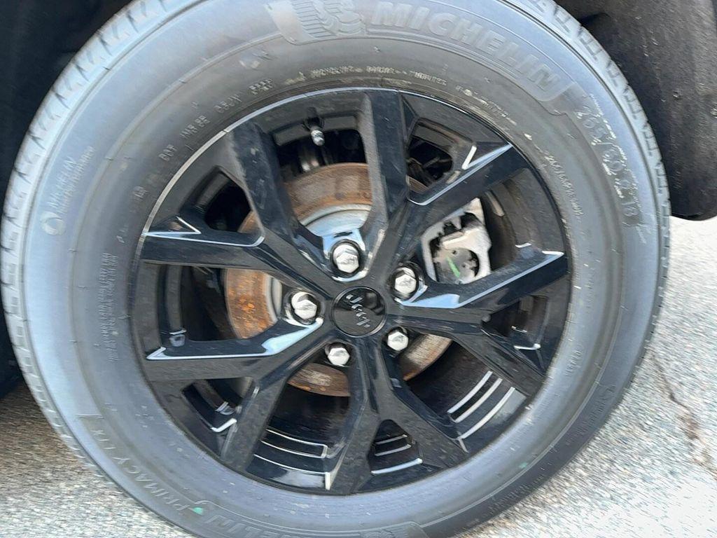 new 2026 Jeep Grand Cherokee car, priced at $48,155