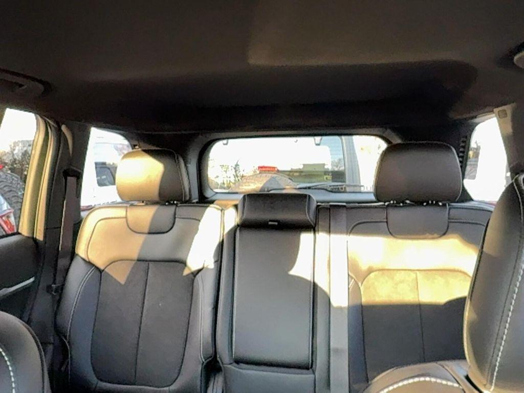 new 2026 Jeep Grand Cherokee car, priced at $48,155