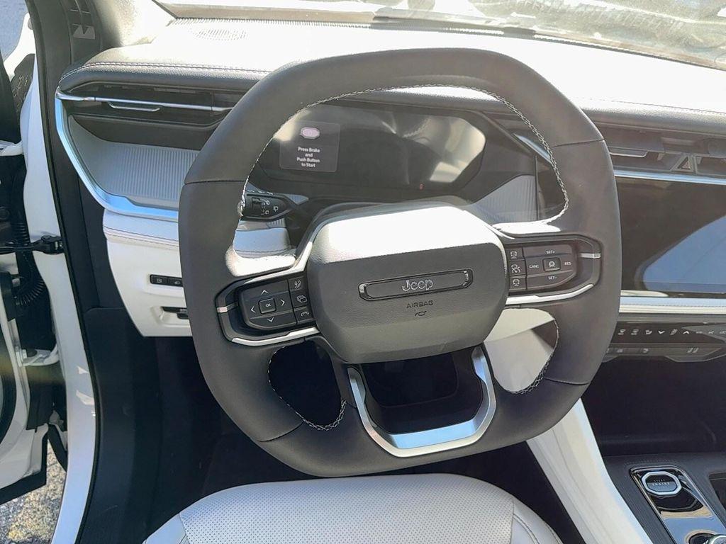 new 2026 Jeep Cherokee car, priced at $45,305