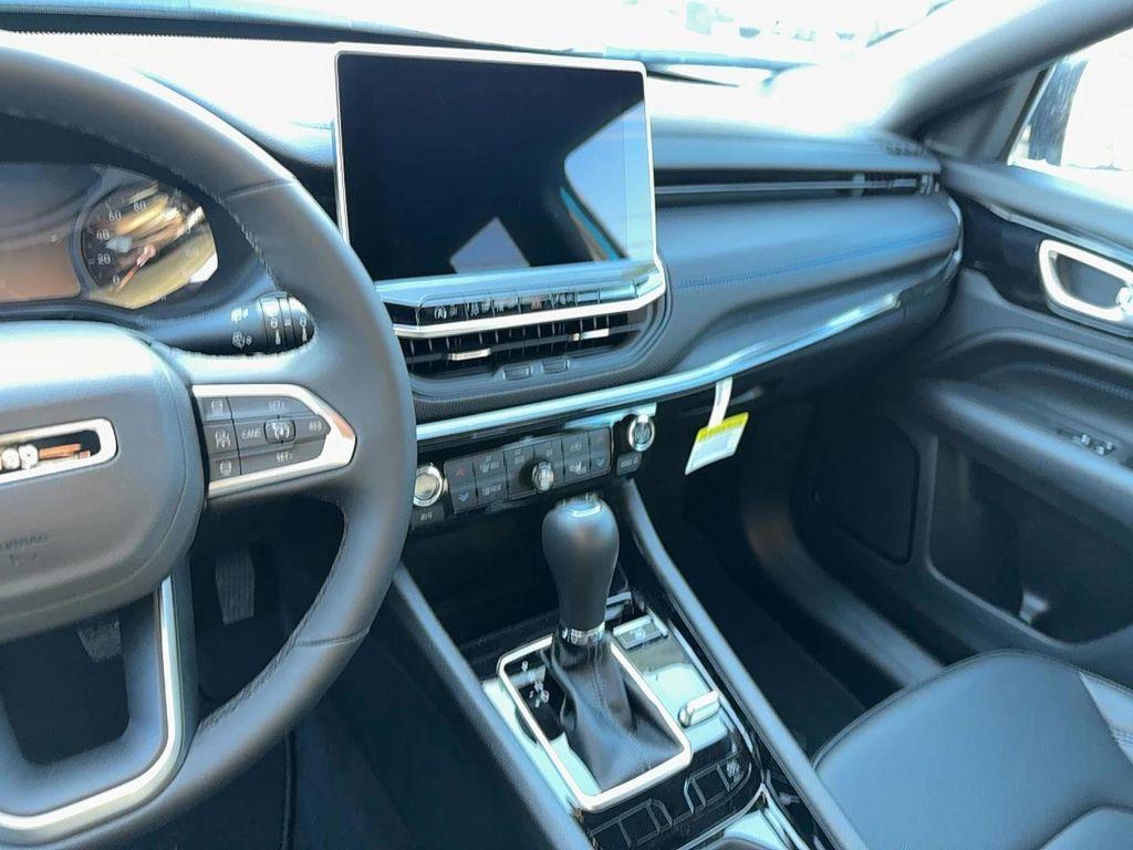 new 2026 Jeep Compass car, priced at $37,105