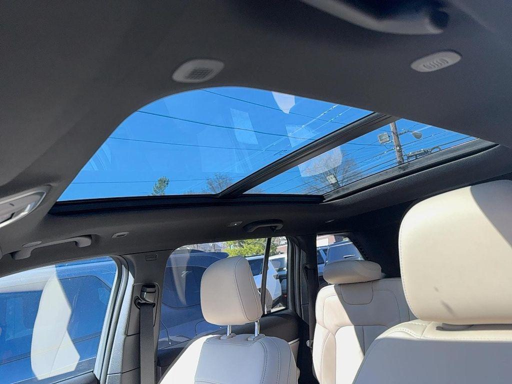 new 2026 Jeep Grand Cherokee car, priced at $49,735