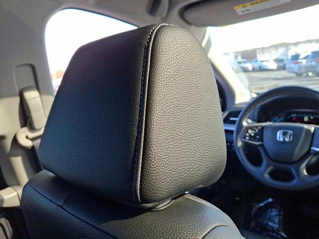 used 2024 Honda Odyssey car, priced at $37,021