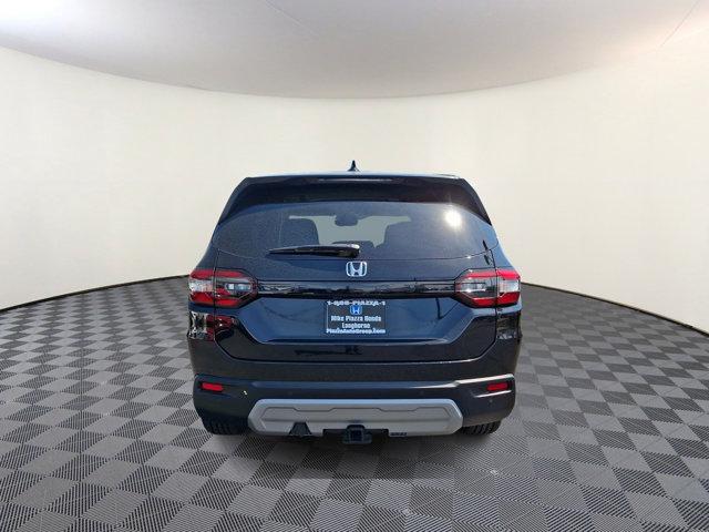 used 2025 Honda Pilot car, priced at $42,421