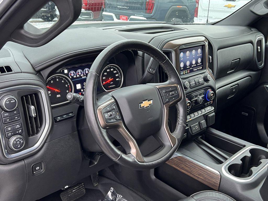 used 2020 Chevrolet Silverado 1500 car, priced at $31,834