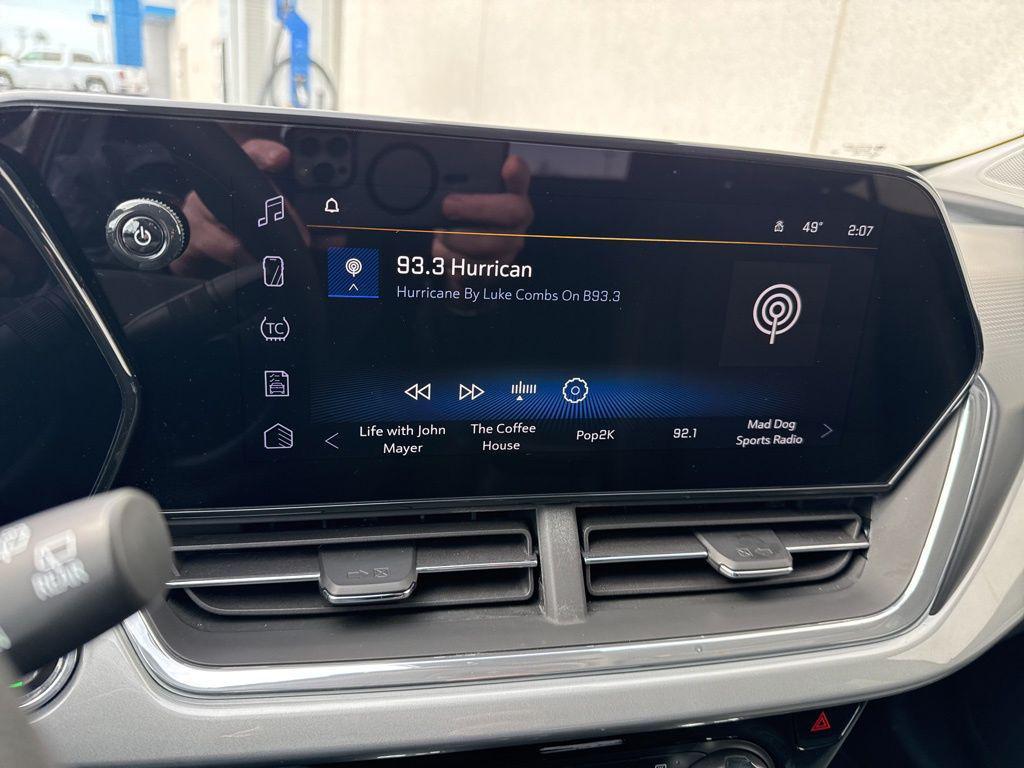 used 2025 Chevrolet Trax car, priced at $21,362