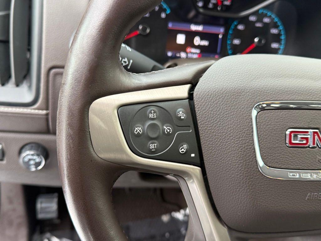 used 2022 GMC Canyon car, priced at $29,599