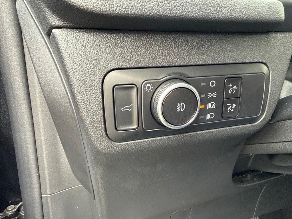used 2025 Ford Escape car, priced at $25,549