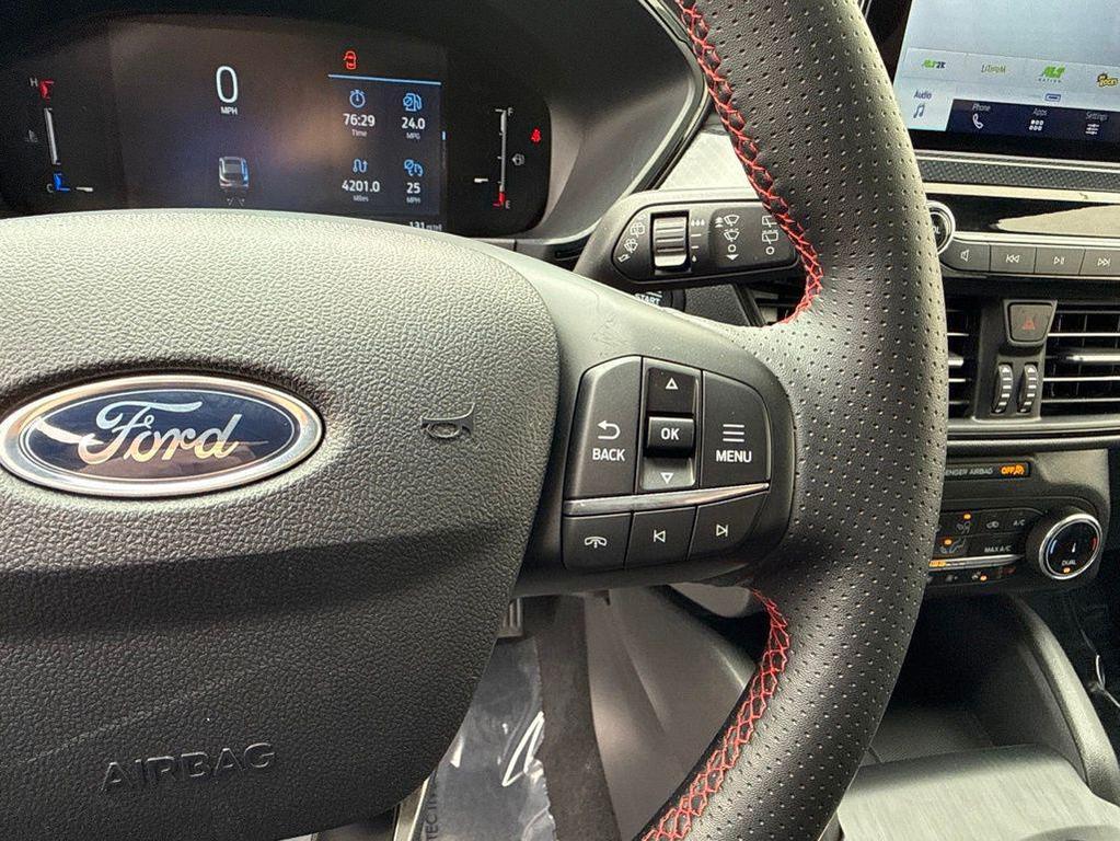 used 2025 Ford Escape car, priced at $25,549