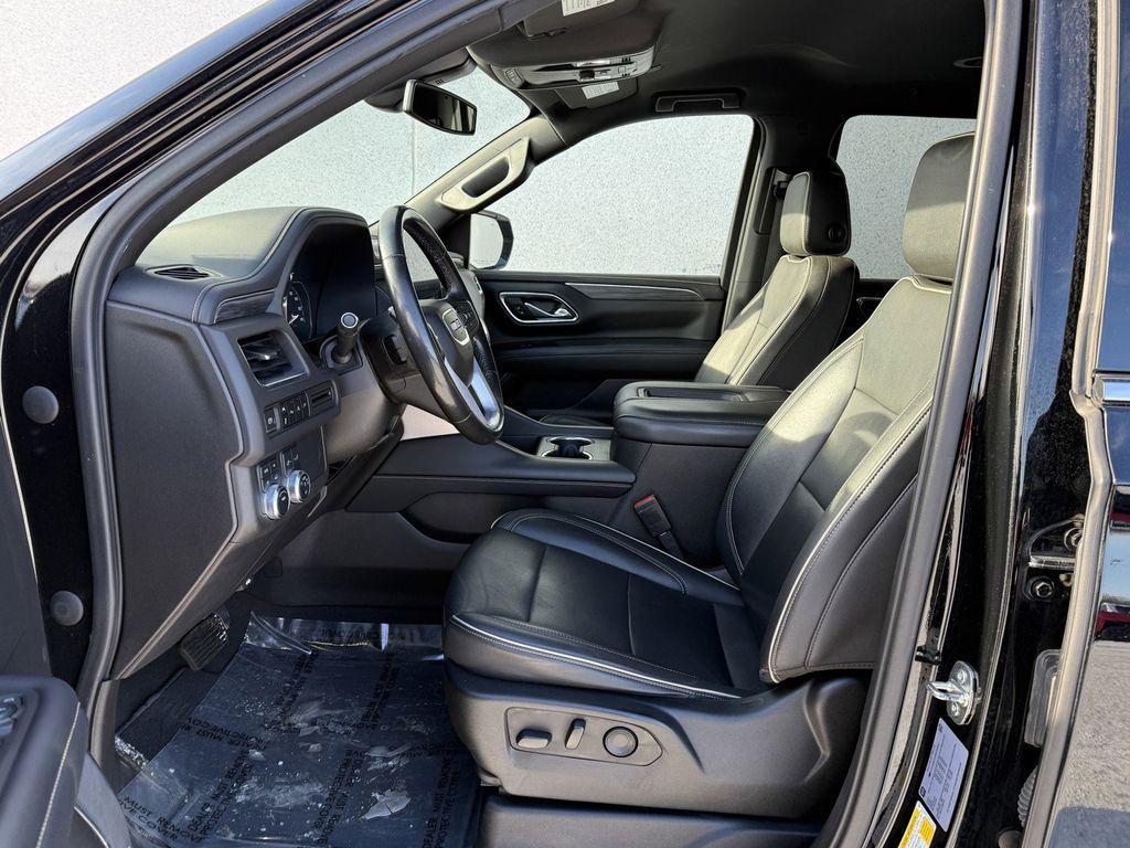 used 2021 GMC Yukon car, priced at $34,659