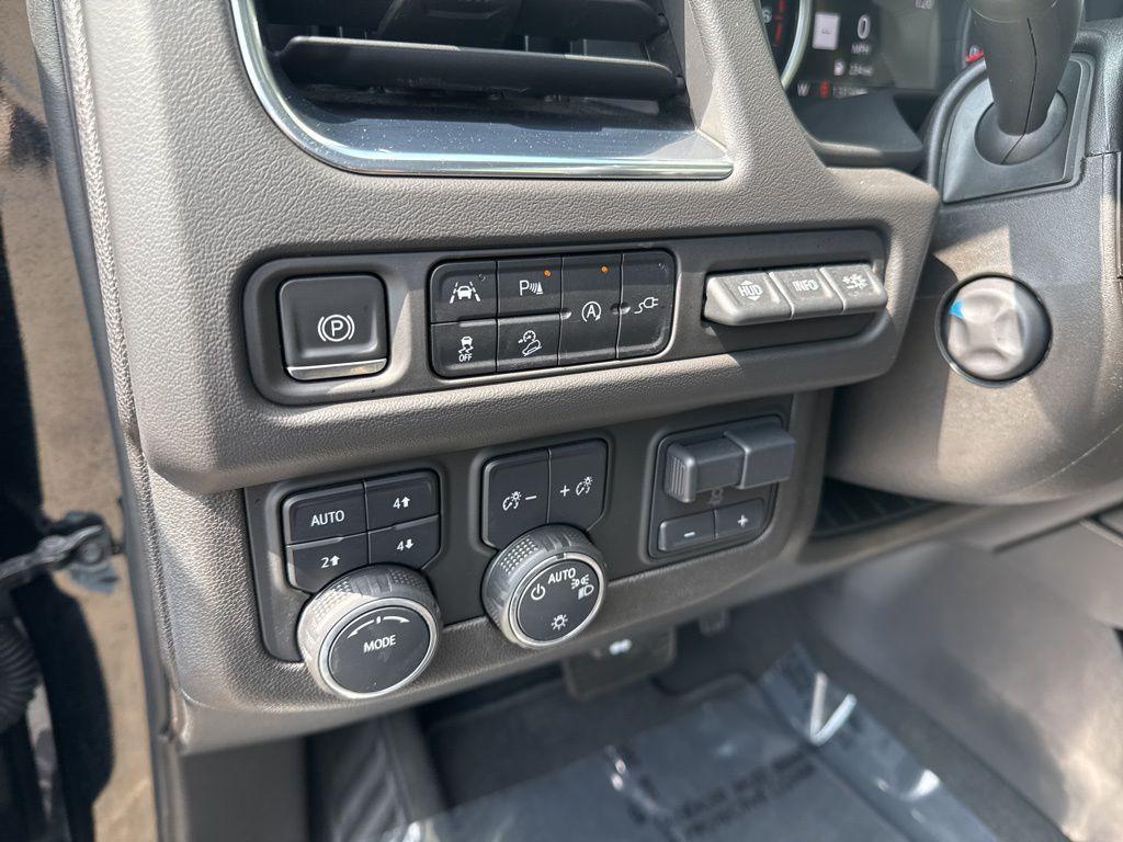 used 2021 Chevrolet Tahoe car, priced at $34,704