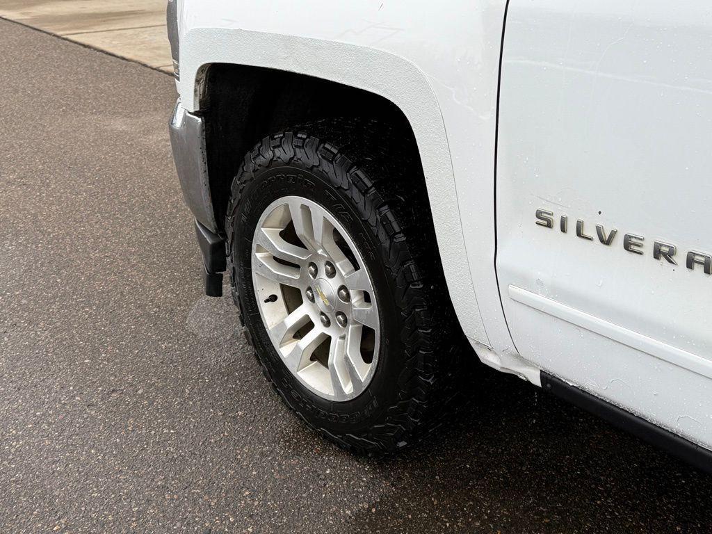 used 2017 Chevrolet Silverado 1500 car, priced at $17,999