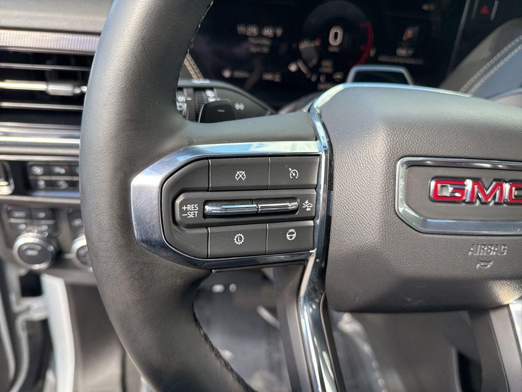 used 2025 GMC Yukon XL car, priced at $71,176