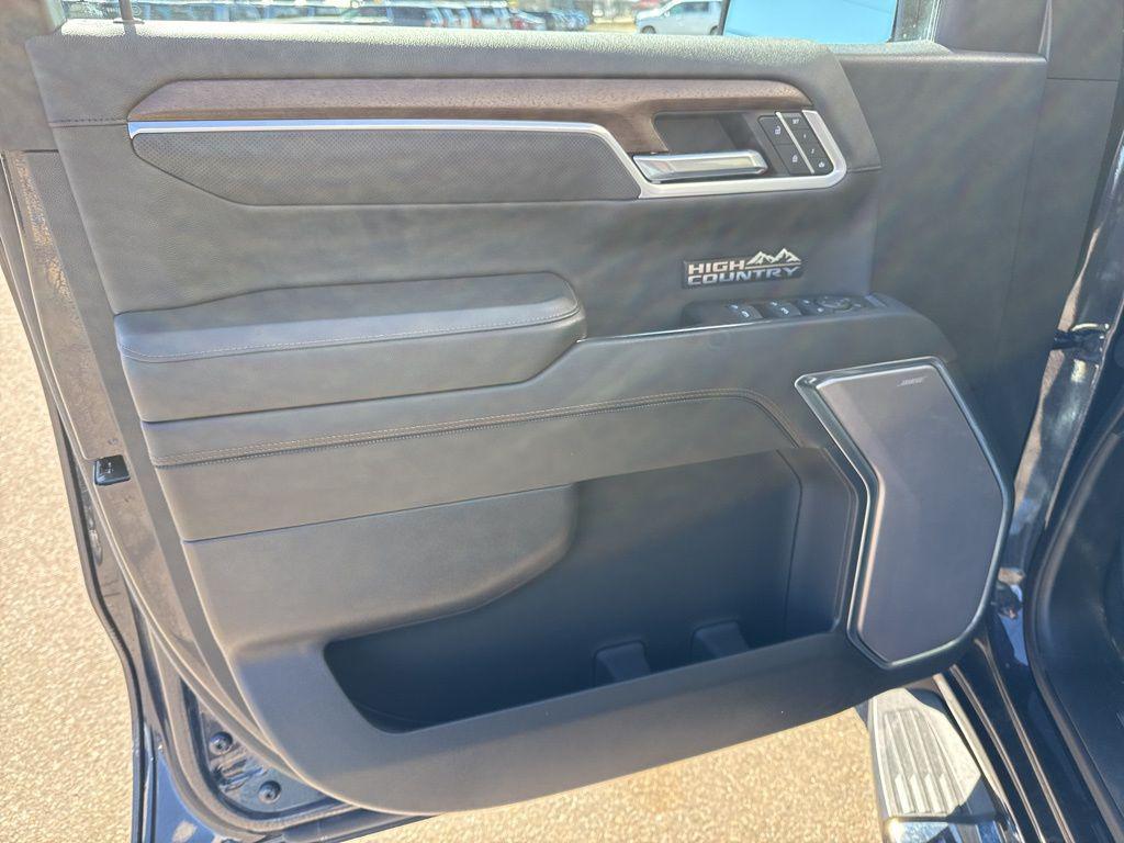 used 2022 Chevrolet Silverado 1500 car, priced at $40,234