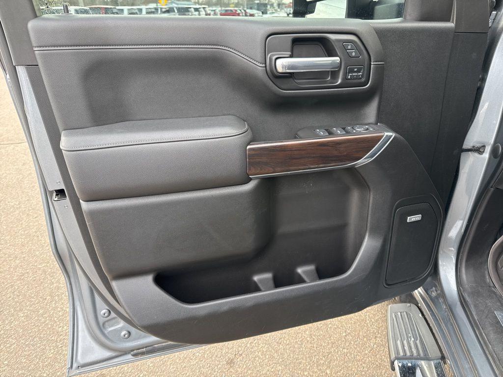 used 2021 GMC Sierra 1500 car, priced at $30,772