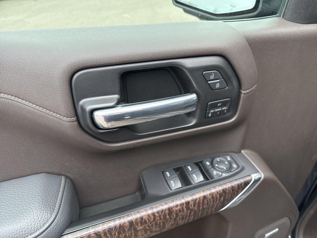 used 2020 GMC Sierra 1500 car, priced at $31,988