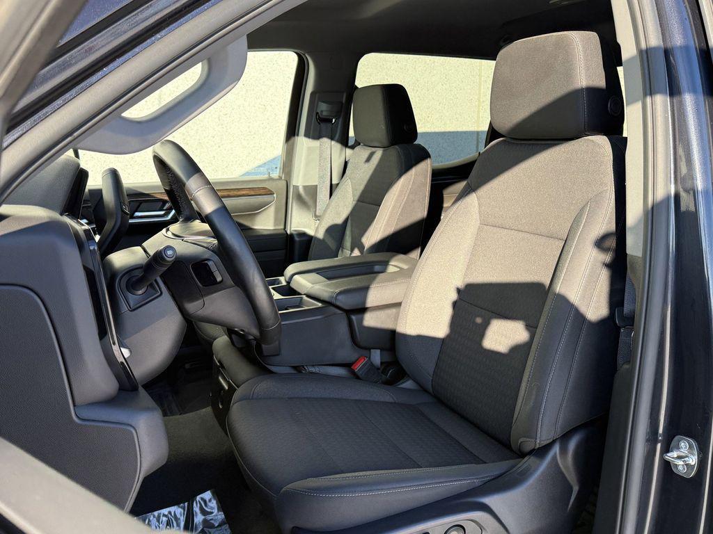 used 2024 GMC Sierra 1500 car, priced at $35,994