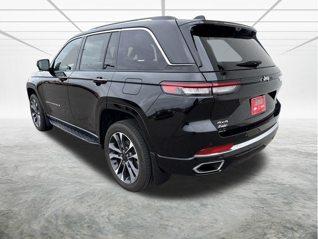 used 2022 Jeep Grand Cherokee car, priced at $34,320