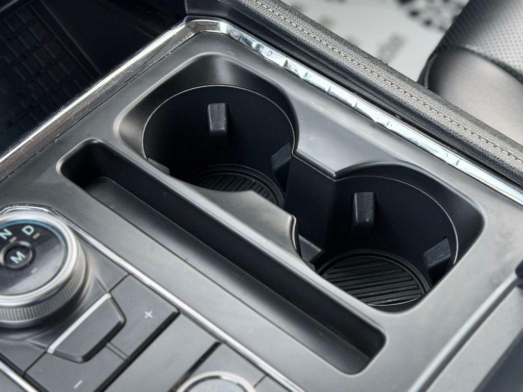 used 2024 Ford Expedition car, priced at $37,803