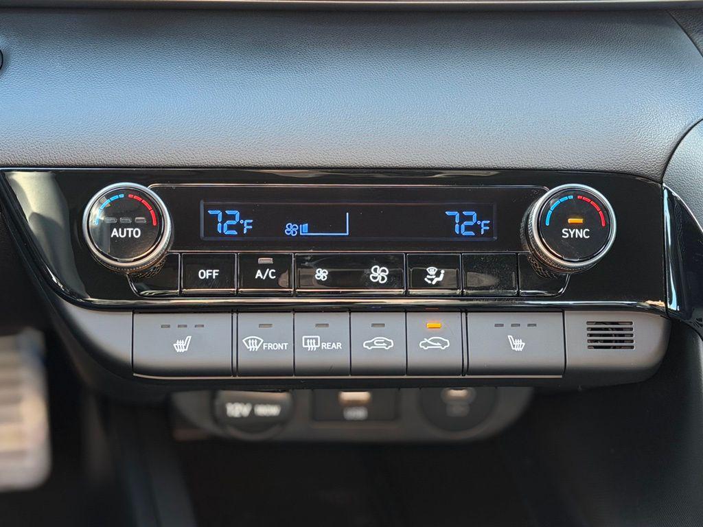 new 2026 Hyundai Elantra car, priced at $23,064