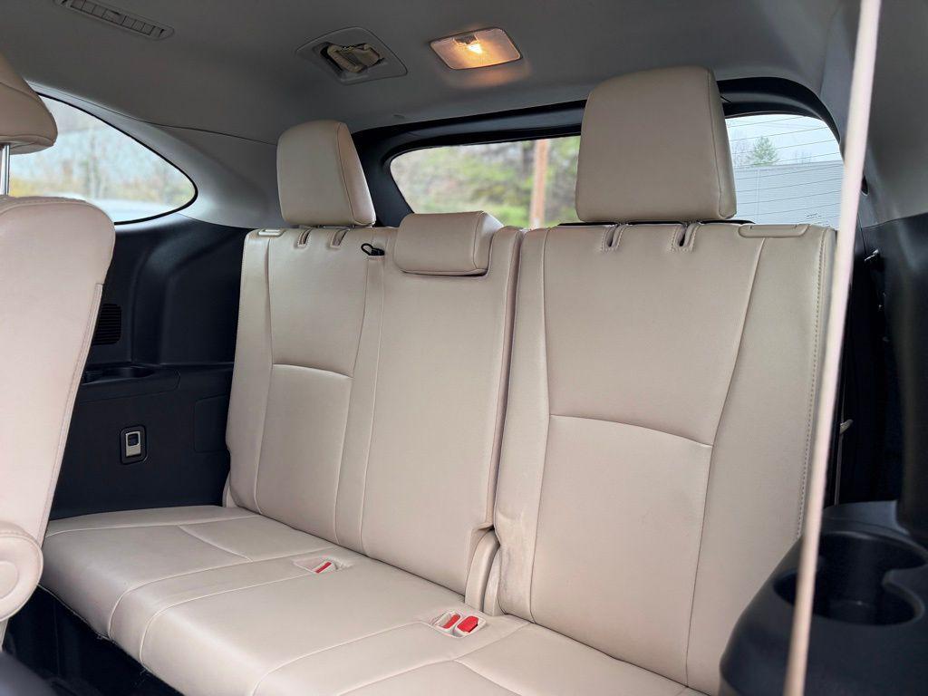 used 2021 Toyota Highlander car, priced at $29,388