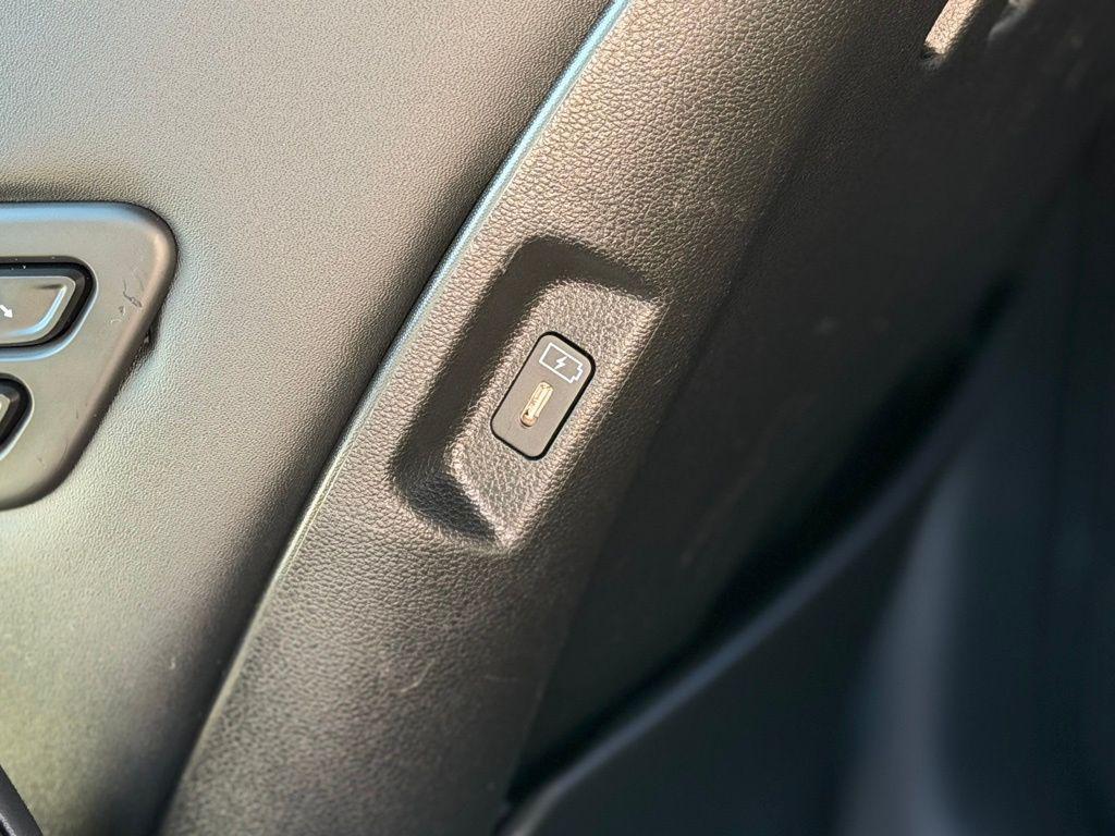 used 2024 Hyundai SANTA FE HEV car, priced at $40,000