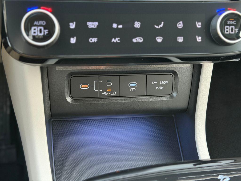 new 2026 Hyundai TUCSON Hybrid car, priced at $39,869