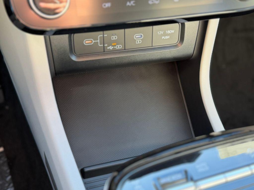 new 2026 Hyundai TUCSON Hybrid car, priced at $33,035