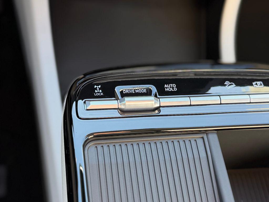 new 2026 Hyundai TUCSON Hybrid car, priced at $33,035