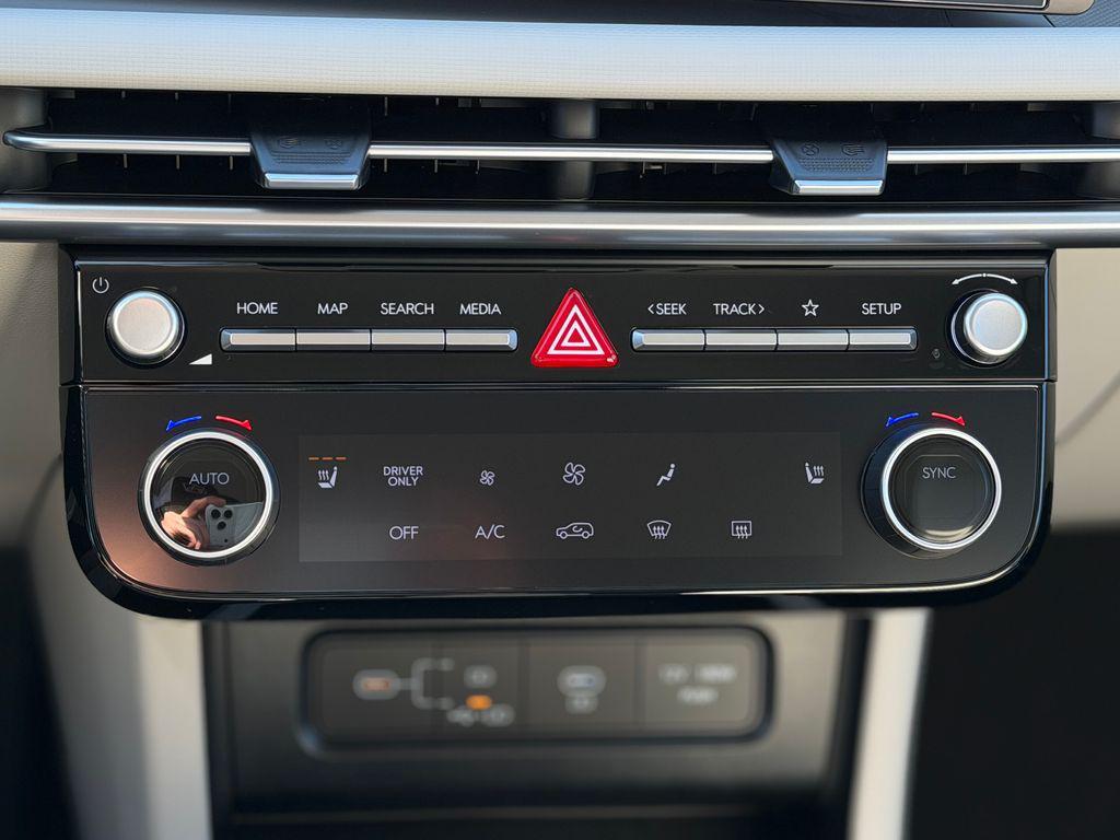 new 2026 Hyundai TUCSON Hybrid car, priced at $33,035