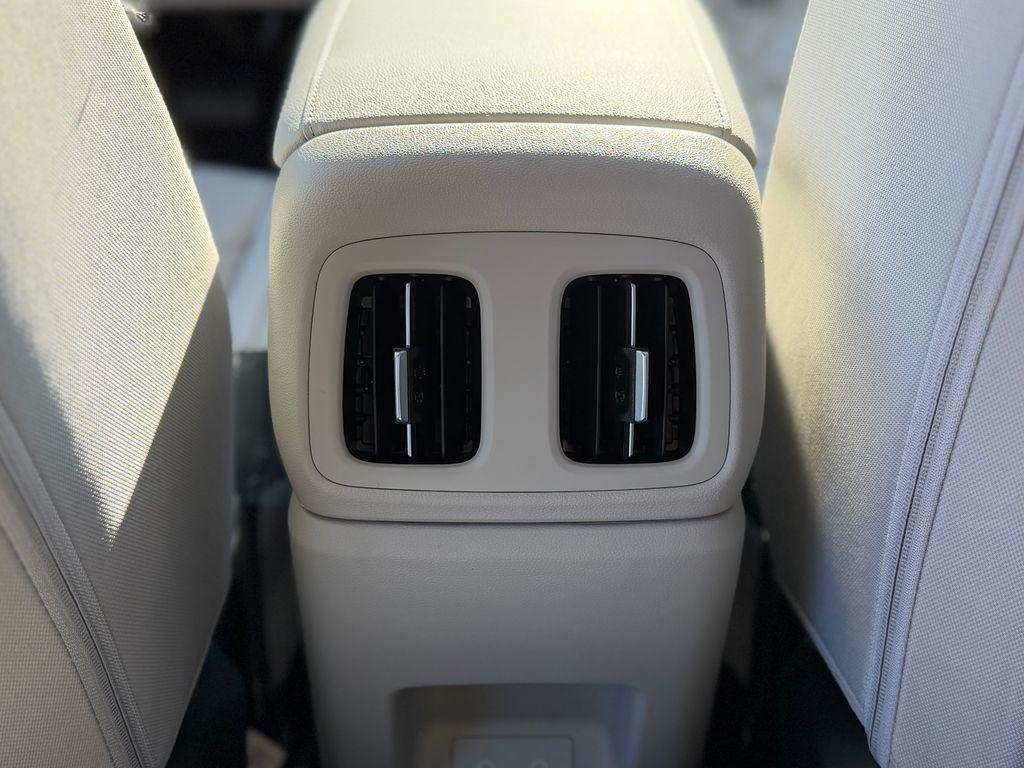 new 2026 Hyundai TUCSON Hybrid car, priced at $33,035